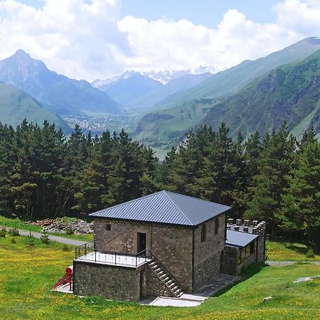 Crystal Kazbegi Hotel Buitenkant foto