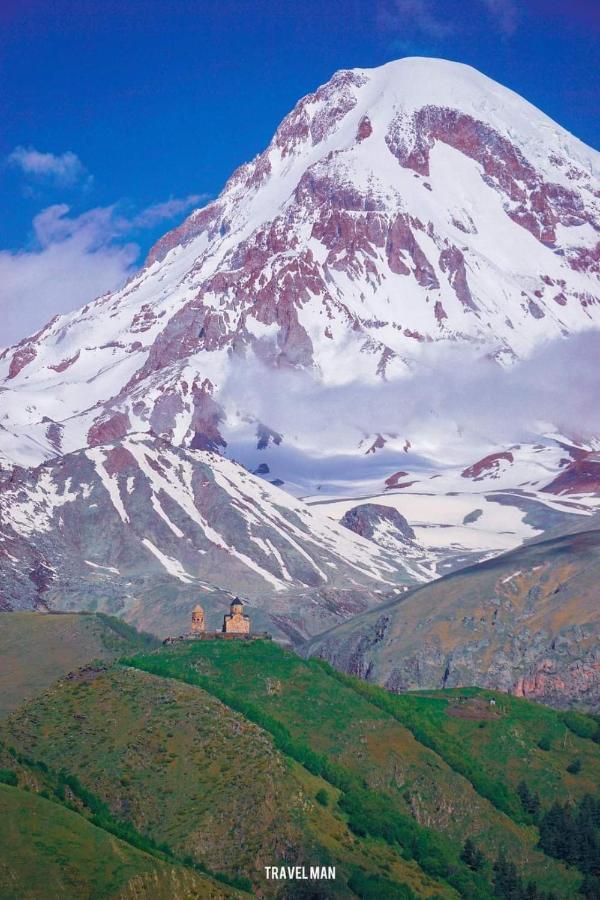 Crystal Kazbegi Hotel Buitenkant foto